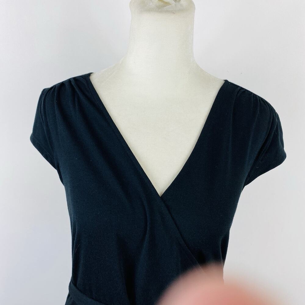 Old Navy Wrap Dress Small Petite Black Tie Waist Cap Sleeve Stretch - Picture 4 of 8